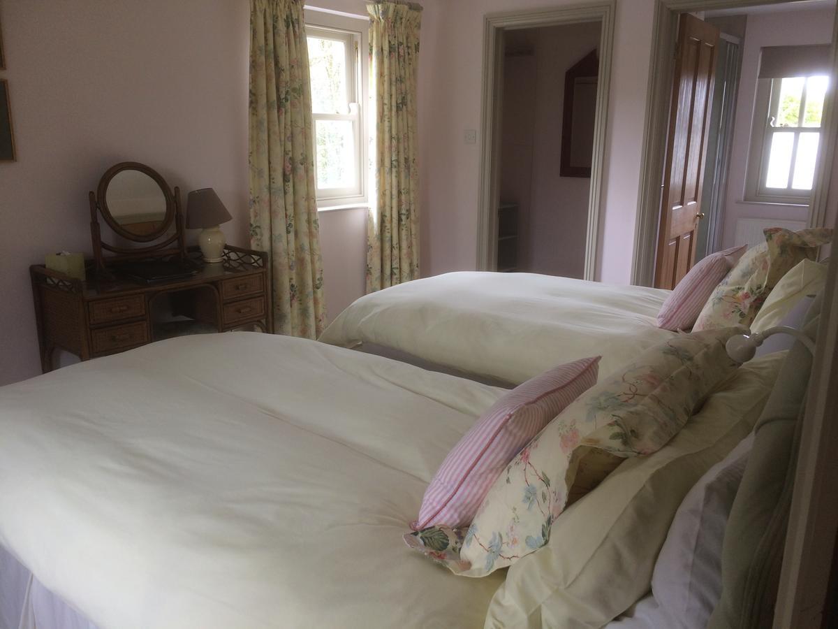 Tabor House B&B Фишгард Экстерьер фото